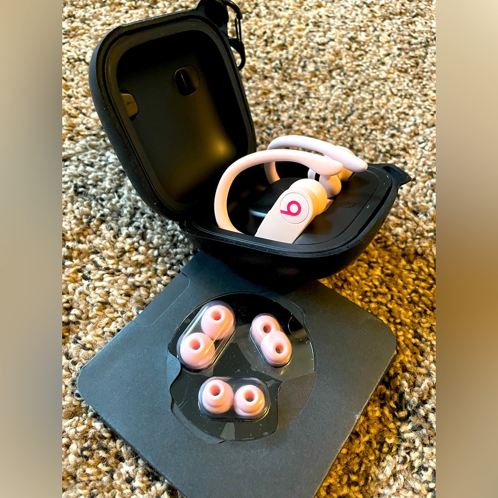 Beats by Dre Cloud Pink Powerbeats